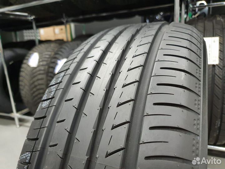 Yokohama BluEarth-A AE-51A 215/45 R17