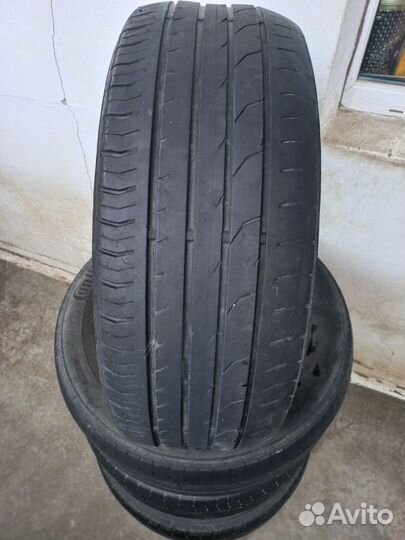 Continental ContiPremiumContact 2 215/60 R16