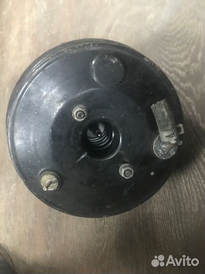 Вакуумный усилитель тормозов Toyota Crown JZS173