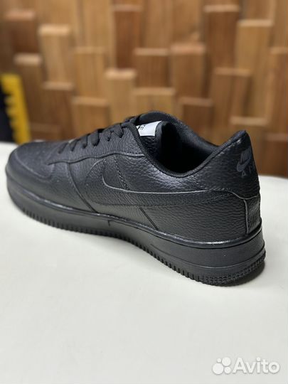 Кроссовки Nike Air Force 1