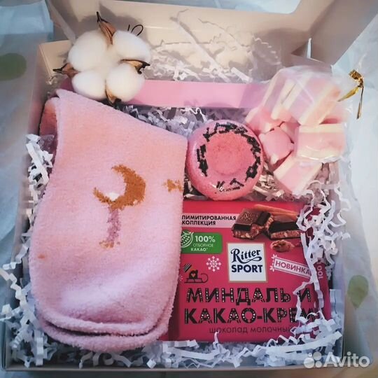 Новогодний подарок для девушки 