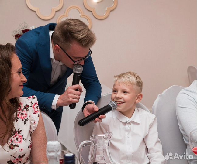 Ведущий - тамада + DJ