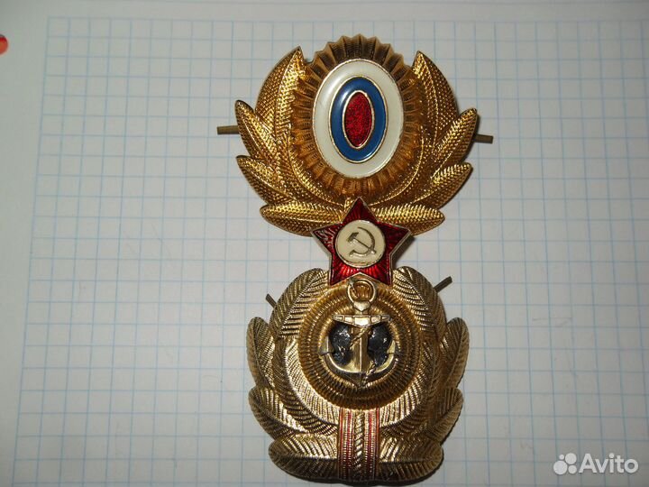 Значки, эмблемы