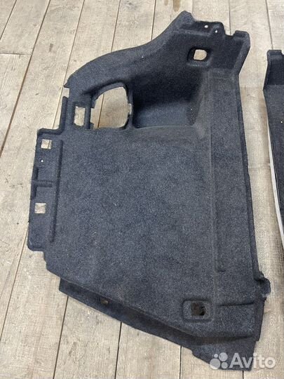 Обшивка багажного отделения Mazda 3 BL 2012г
