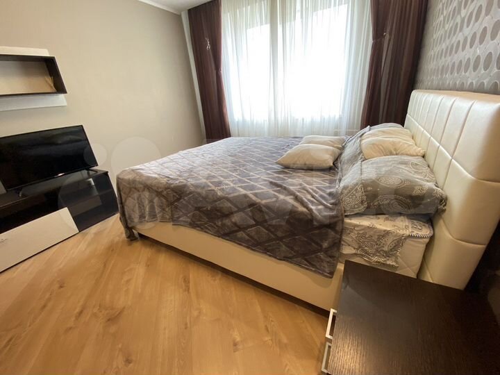 1-к. квартира, 38 м², 10/10 эт.