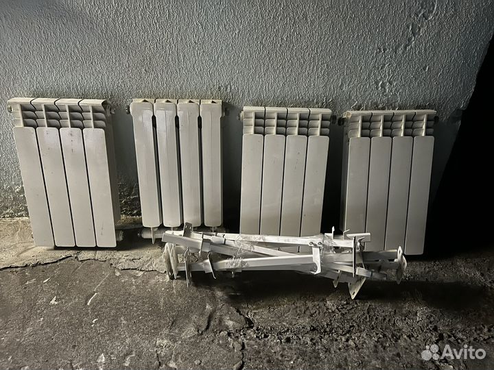 Радиатор би металл