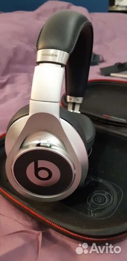 Проводные наушники с микрофоном Beats Executive