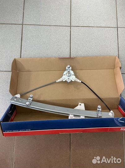 Стеклоподъемник мех.передний левый Hyundai Accent