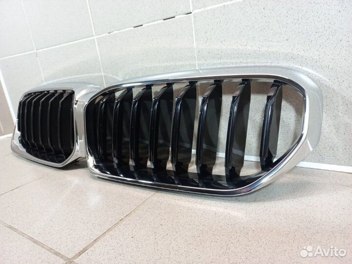Решетка радиатора Bmw 5-Series G30