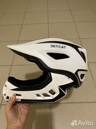 Защитный шлем детский Jetcat