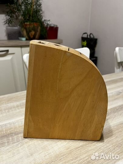 Подставка для ножей