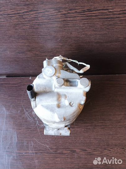 Компрессор кондиционера Фольксваген туран