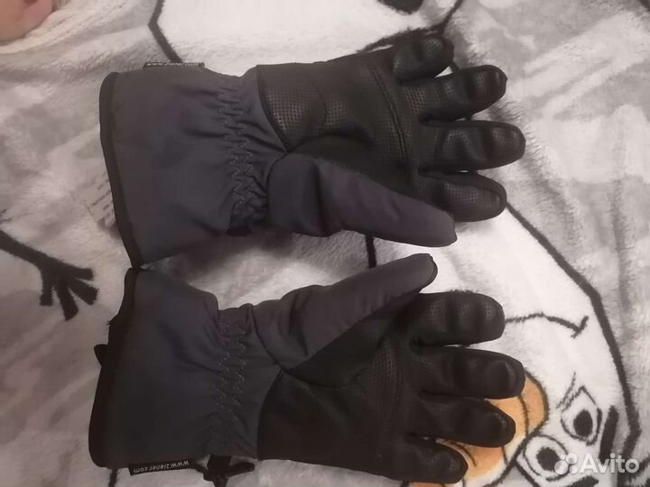 Перчатки