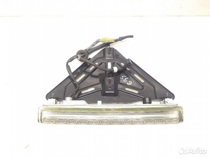 Дополнительный стоп-сигнал Subaru Tribeca 2006