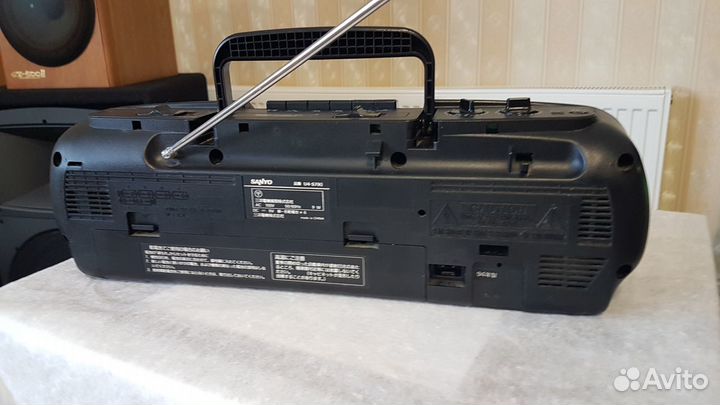 Sanyo магнитола