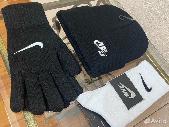 Стильный комплект набор Найк шапка