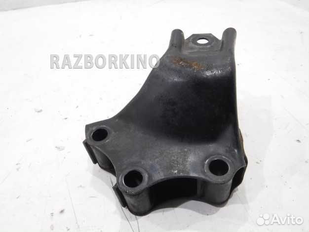 Кронштейн двигателя Мазда