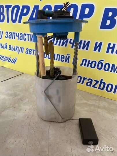 Насос топливный Skoda Octavia