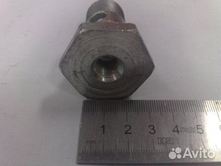 Болт М22х1,5/М12х1,5х 43 угольника поворотного ЗИЛ