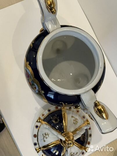 Ваза фарфоровая Китай