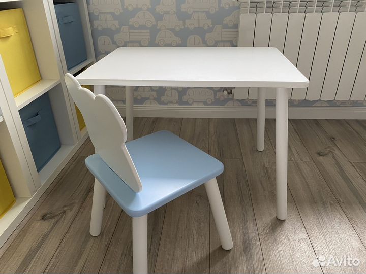 Детский стол и стул