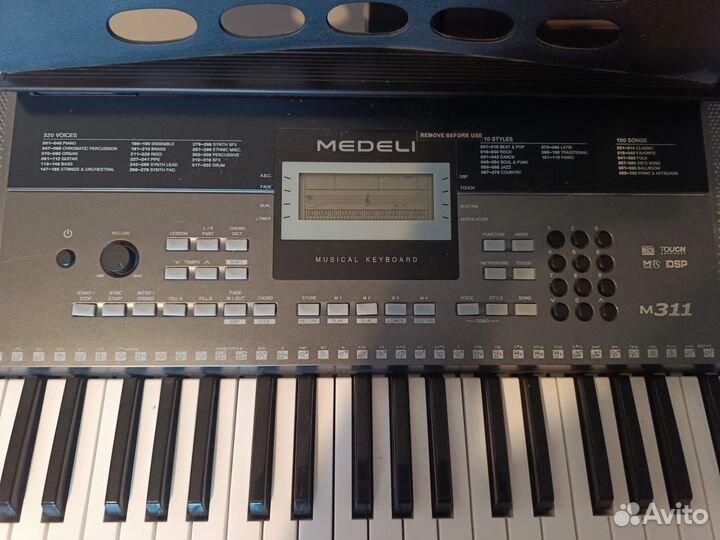 Синтезатор Medeli M331