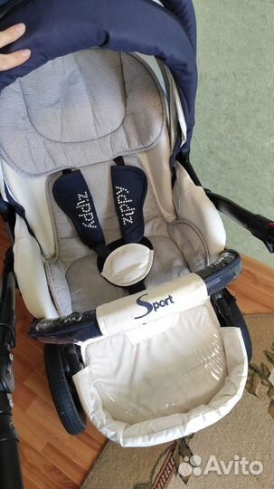 Коляска tutis zippy 3 в 1