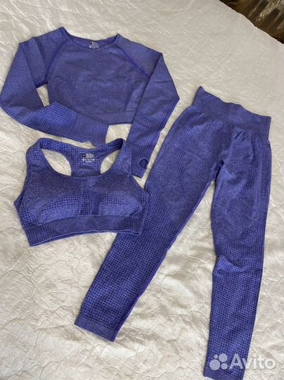 Новый бесшовный фитнес костюм
