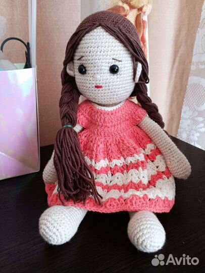 Вязанная кукла, ручная работа