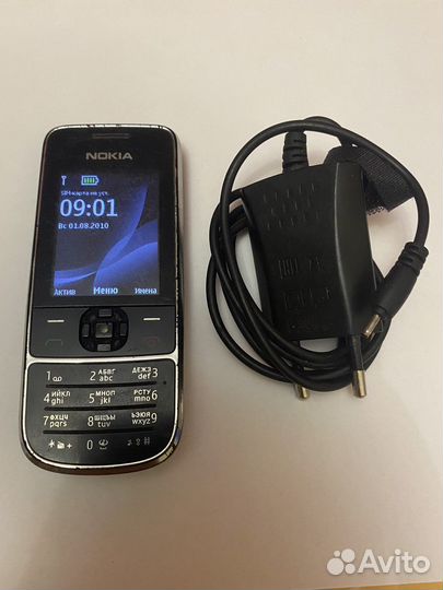 Телефон Nokia 2700 classic