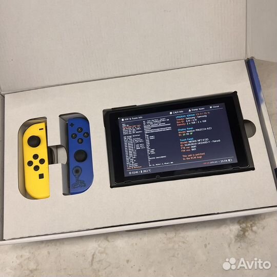 Nintendo Switch Rev 2 Fortnite edition