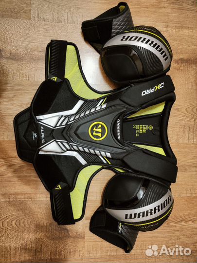 Нагрудник хоккейный warrior
