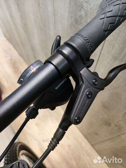 Велосипед 27.5 женский Trek Marlin 6 идеал