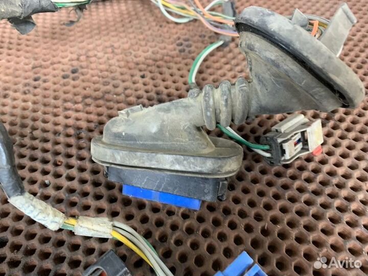 Жгут проводов двери задний правый Chrysler Sebring