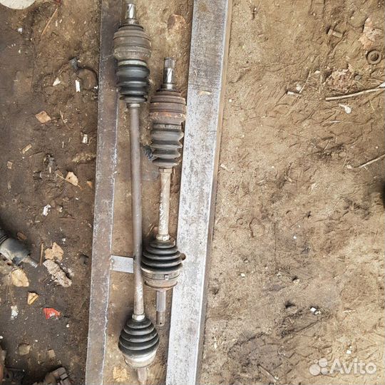 Привод левый/правый Полуось Opel Astra H МКПП