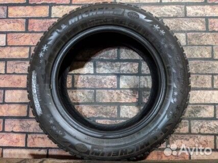 Michelin X-Ice North 3 205/60 R16
