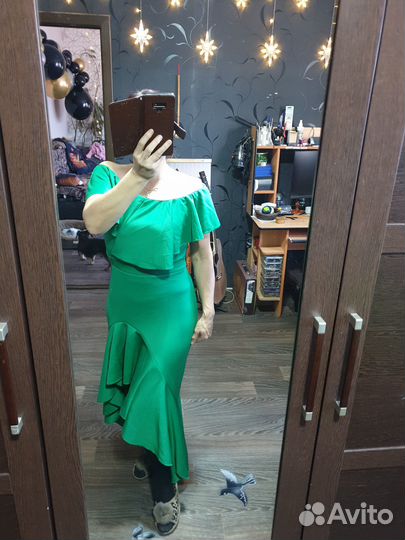 Платье женское новое 44