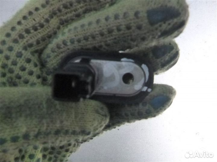 Концевик двери Toyota Prius ZVW30 2zrfxe 2010