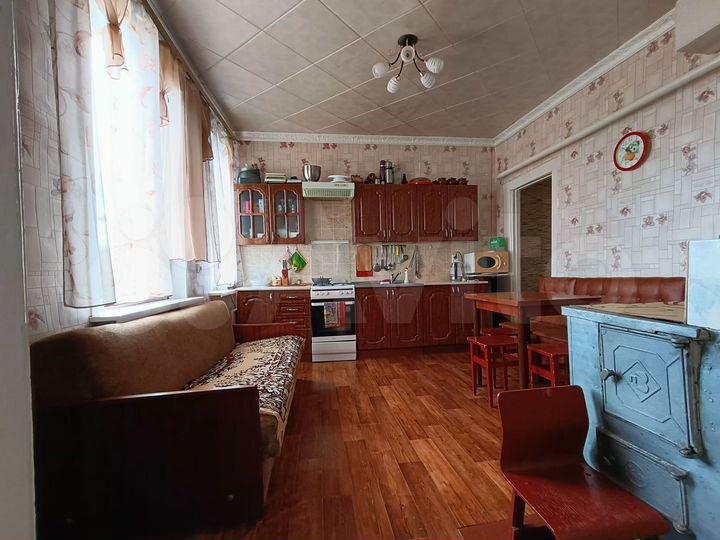 3-к. квартира, 61 м², 2/2 эт.
