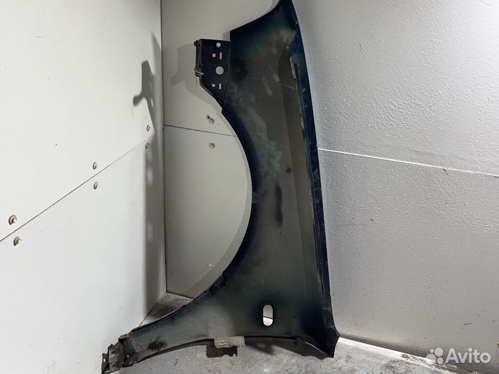 Крыло перед переднее правое VW passat B 5+