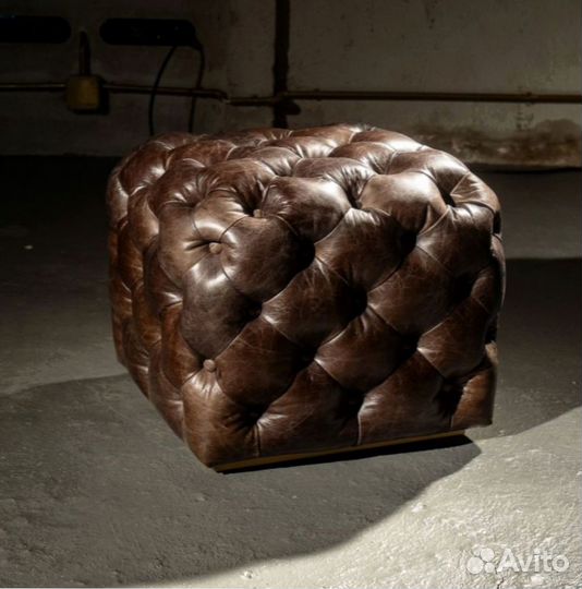 Пуф chesterfield, buttoned leather