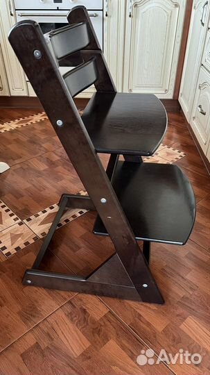 Детский растущий стул