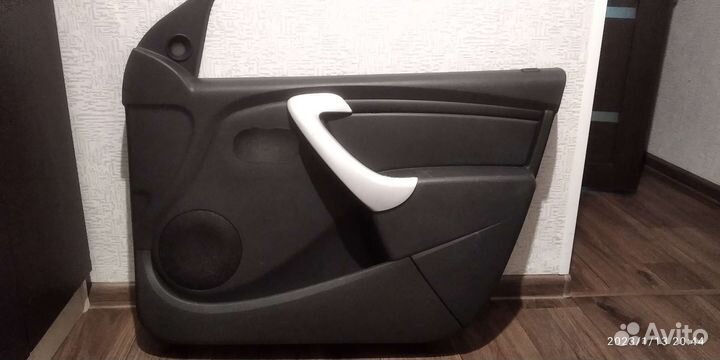 Дверная карта Логан, Ларгус