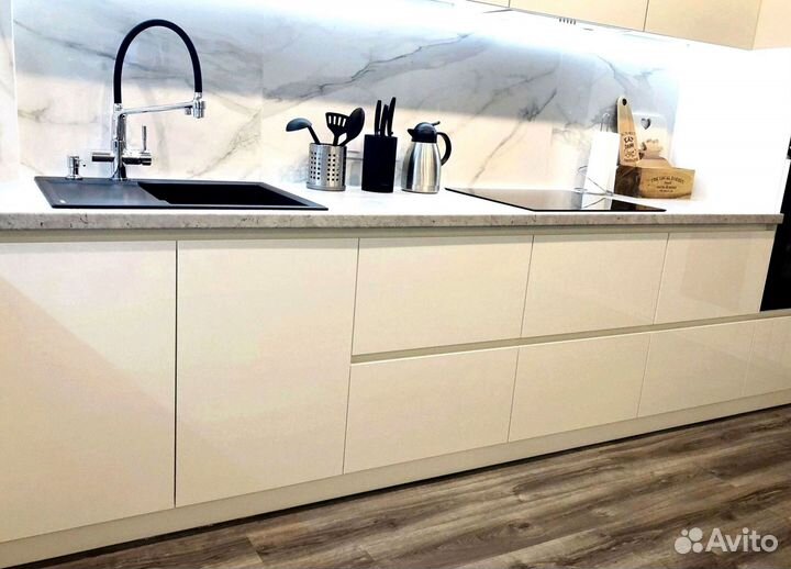 Кухня в стиле минимализм на заказ