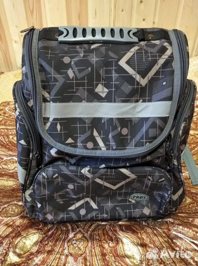 Продам портфель для ребенка