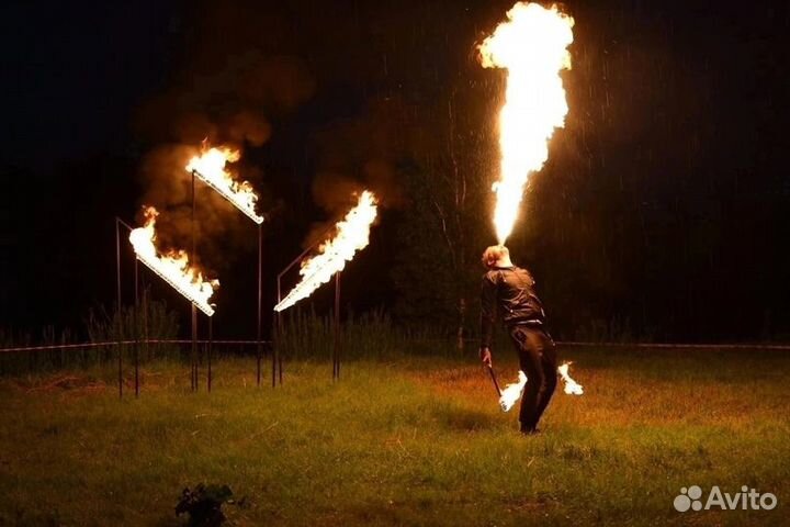 Фаер шоу, огненное шоу. Огненные, горящие сердца