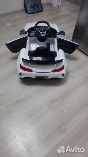 Детский электромобиль mercedes amg g63