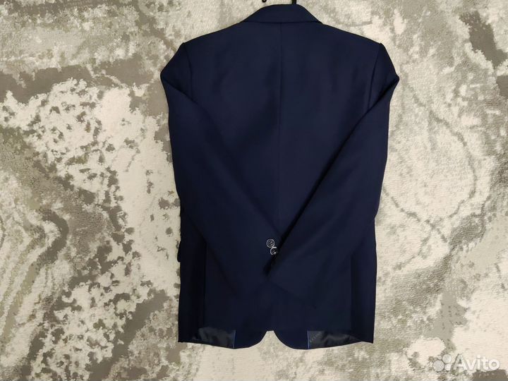 Пиджак для мальчика 128
