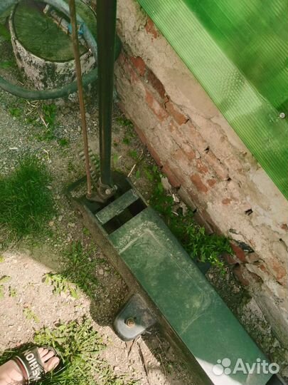 Домкрат подкатной 10 тонн