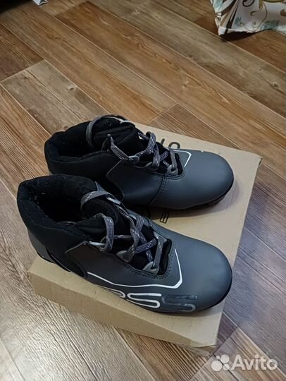 Лыжные детские ботинки 33,34